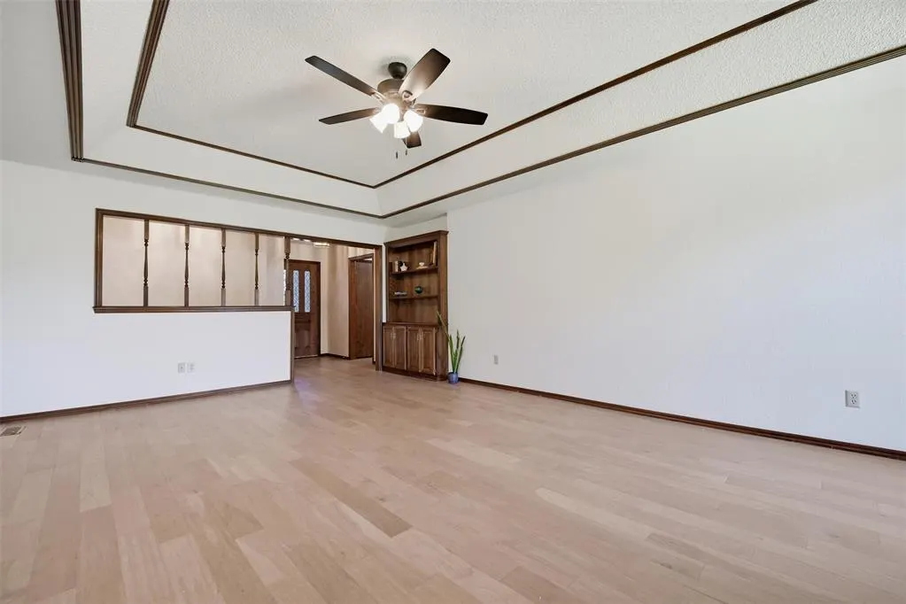 Photo 6 — 10141 S Land Avenue, Oklahoma City, OK 73159
