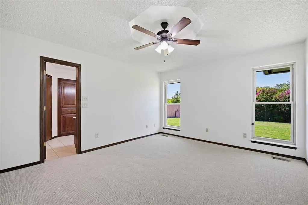 Photo 18 — 10141 S Land Avenue, Oklahoma City, OK 73159
