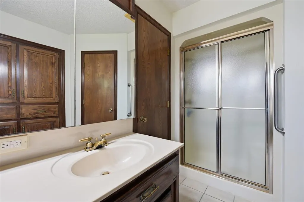 Photo 21 — 10141 S Land Avenue, Oklahoma City, OK 73159