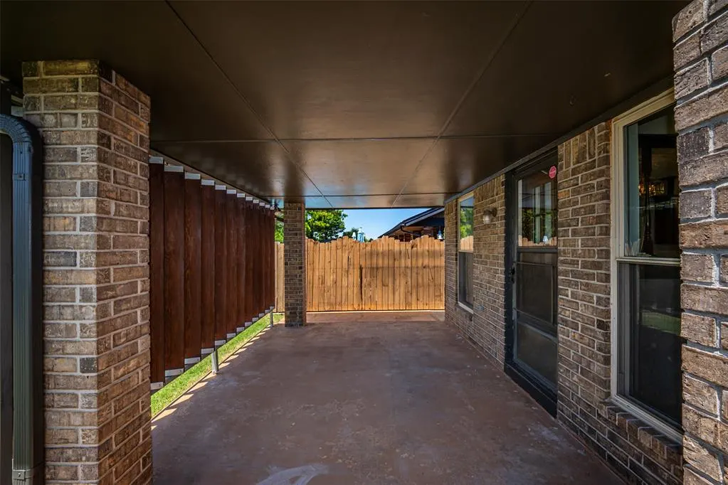 Photo 23 — 10141 S Land Avenue, Oklahoma City, OK 73159