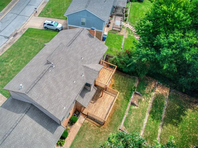 Photo 4 — 2408 Lytal Lane, Edmond, OK 73013