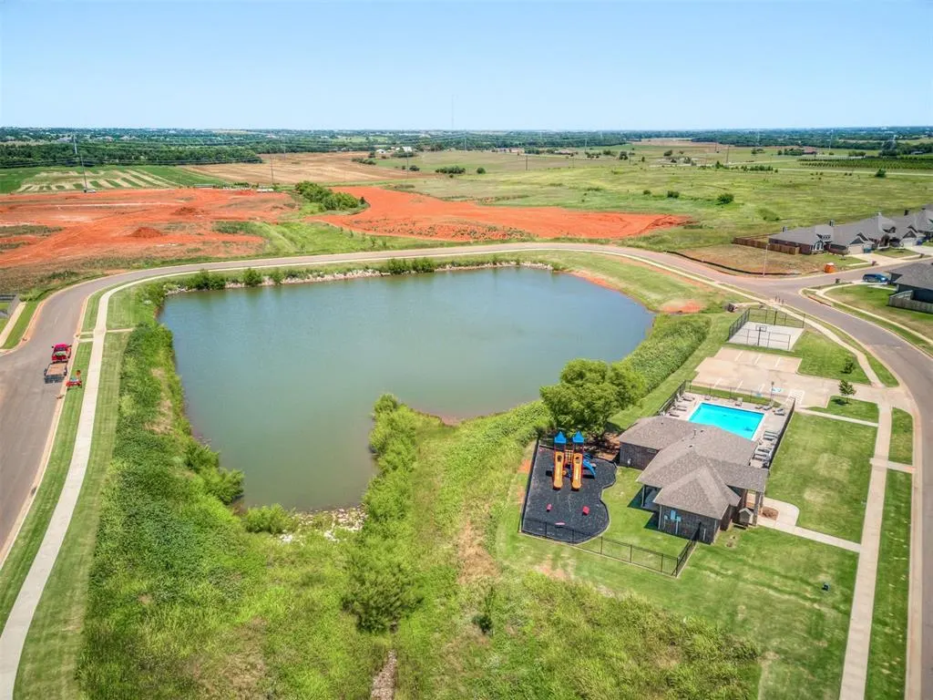 Photo 44 — 16028 Mendoza Drive, Edmond, OK 73013