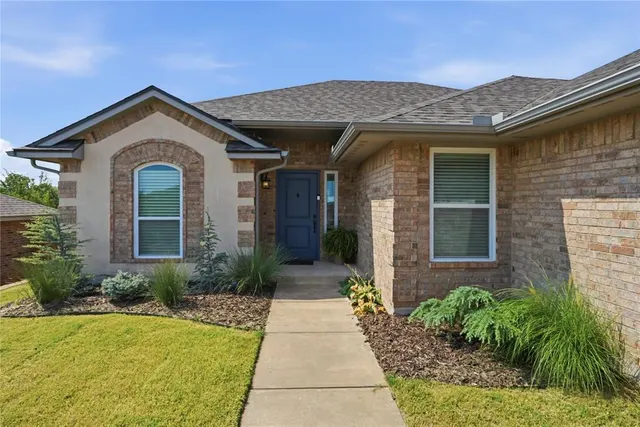 Photo 2 — 10634 SE 26th Street, Oklahoma City, OK 73130