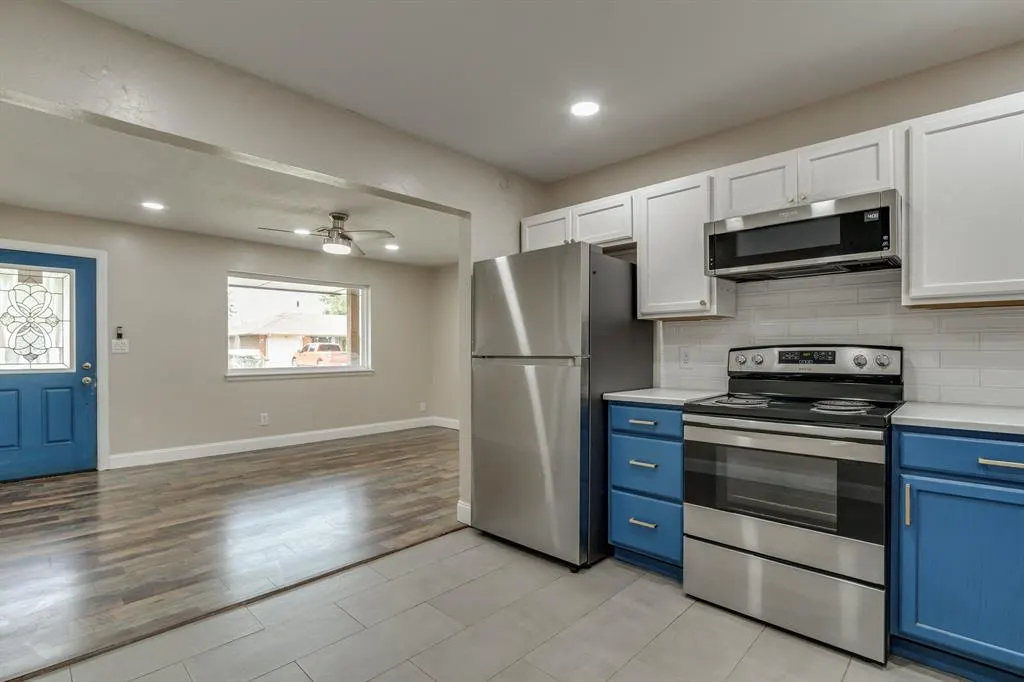 Photo 12 — 786 NW 1st Street, Moore, OK 73160