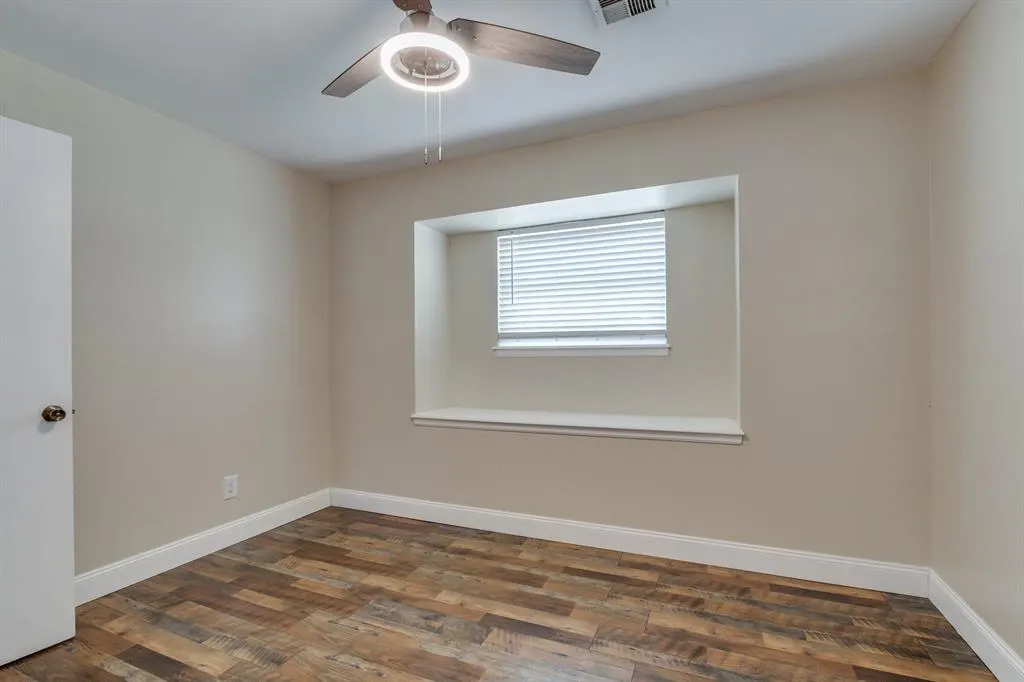 Photo 24 — 786 NW 1st Street, Moore, OK 73160