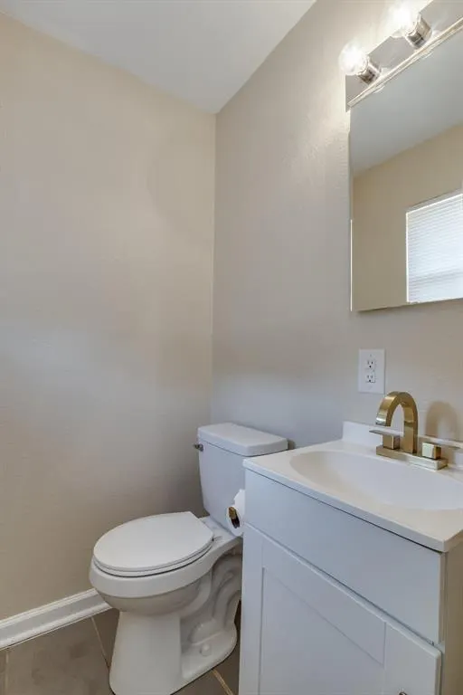 Photo 30 — 786 NW 1st Street, Moore, OK 73160