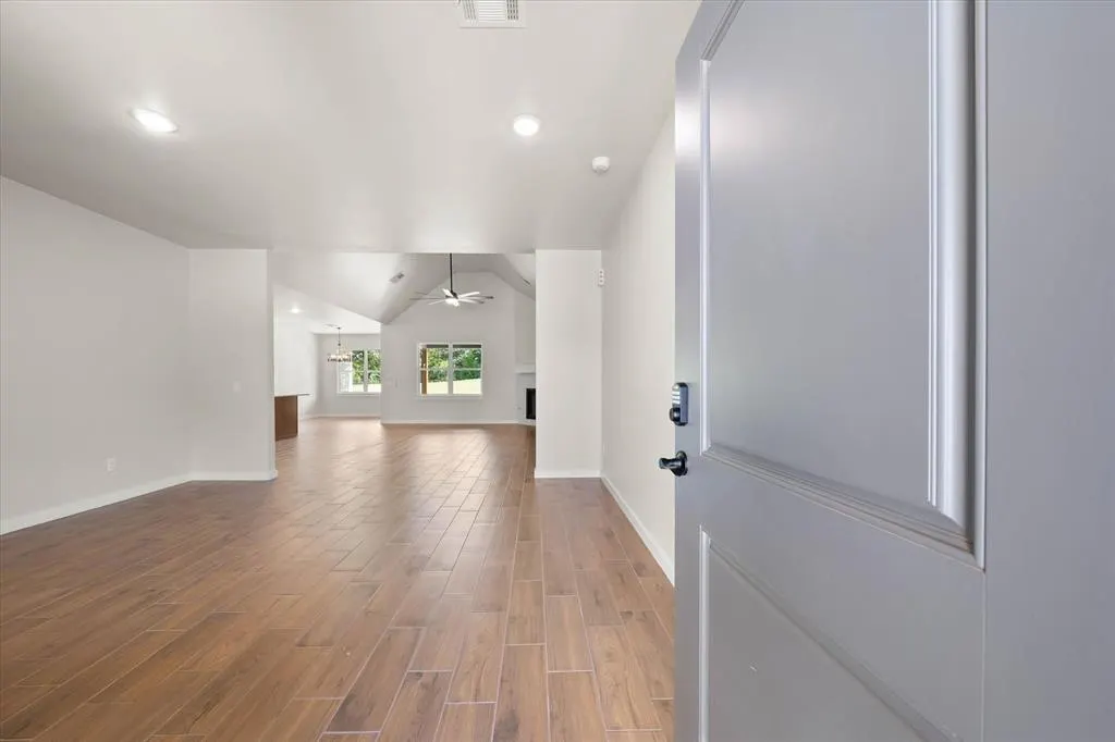 Photo 4 — 201 Canyon Creek Lane, Guthrie, OK 73044