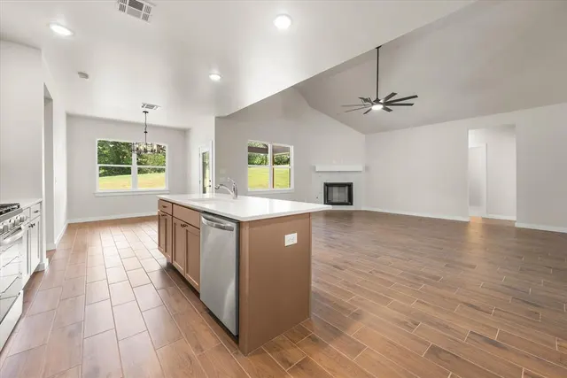 Photo 8 — 201 Canyon Creek Lane, Guthrie, OK 73044