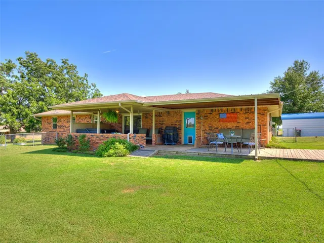 Photo 5 — 19865 NE 10th Street, Harrah, OK 73045