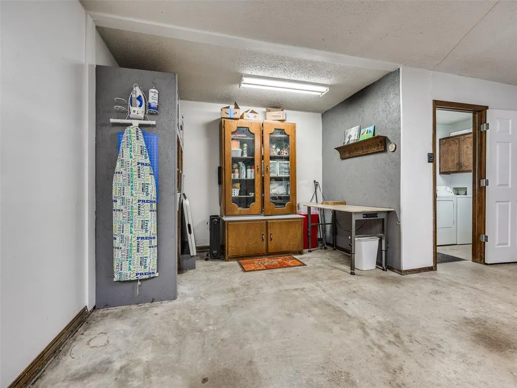 Photo 32 — 19865 NE 10th Street, Harrah, OK 73045