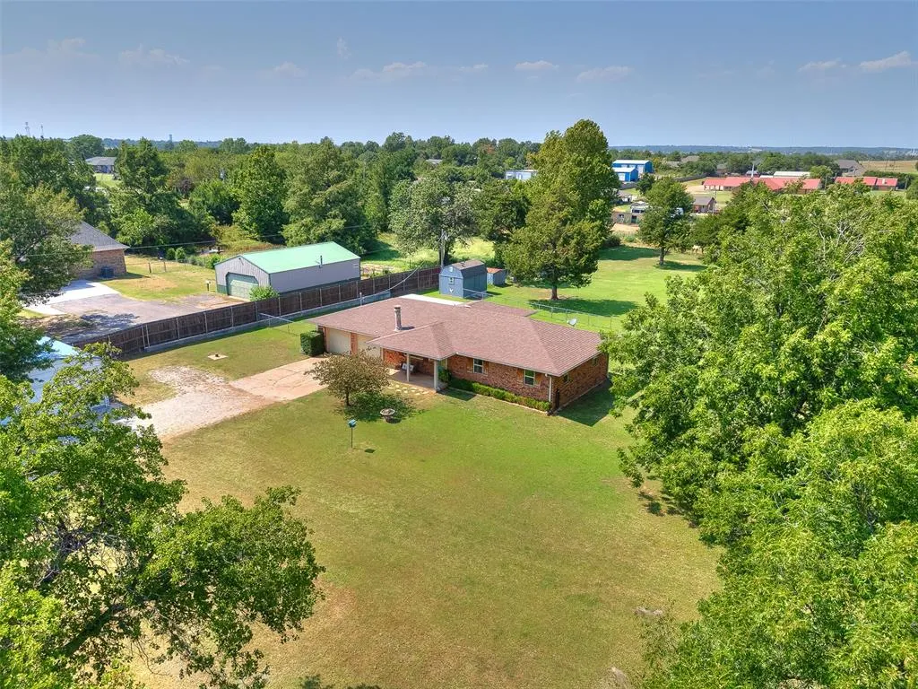 Photo 35 — 19865 NE 10th Street, Harrah, OK 73045