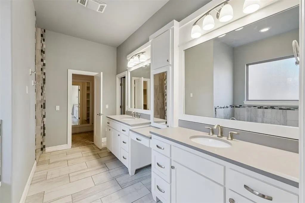 Photo 23 — 4624 Roundup Road, Edmond, OK 73034