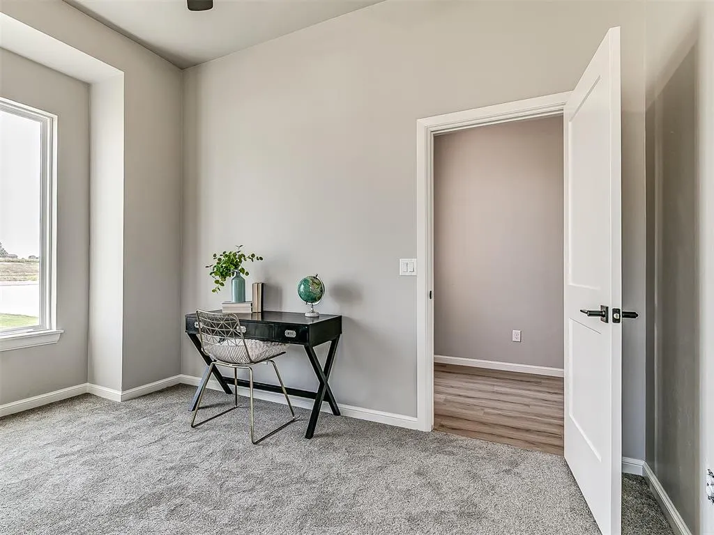 Photo 5 — 29763 Jade Street, Cashion, OK 73016