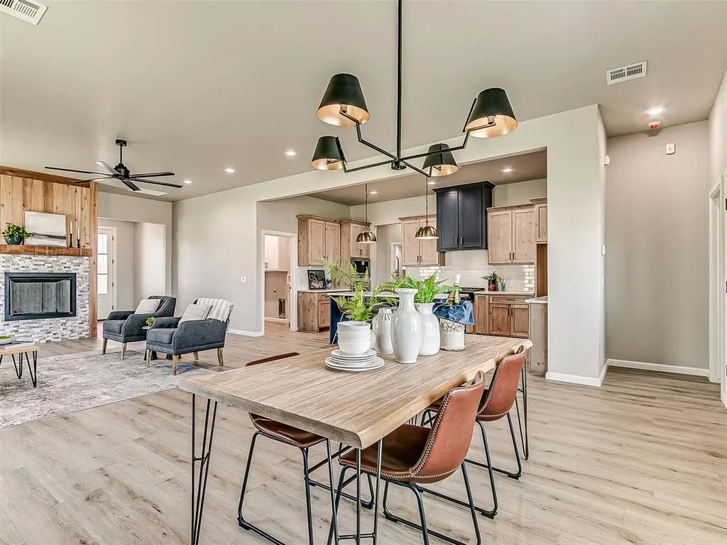 Photo 17 — 29763 Jade Street, Cashion, OK 73016
