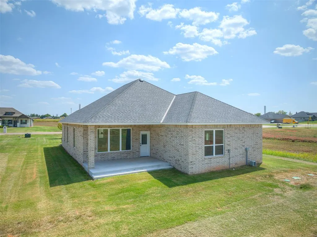 Photo 37 — 29763 Jade Street, Cashion, OK 73016