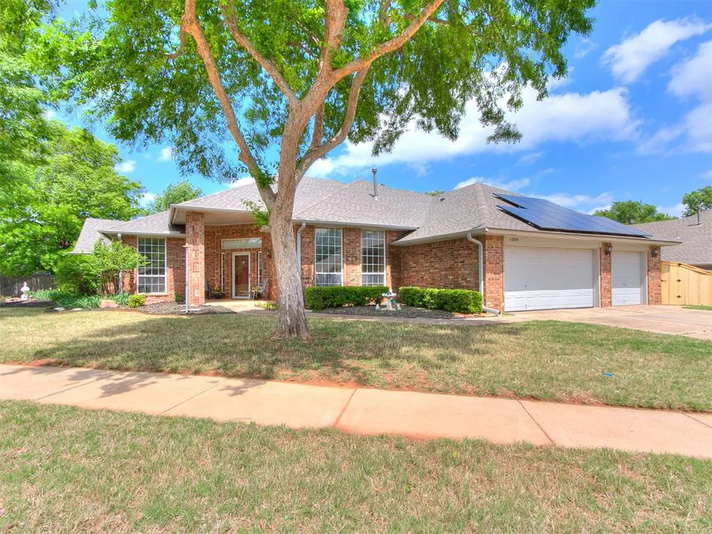 Front exterior — 1309 NW 196th Street, Edmond, OK 73012