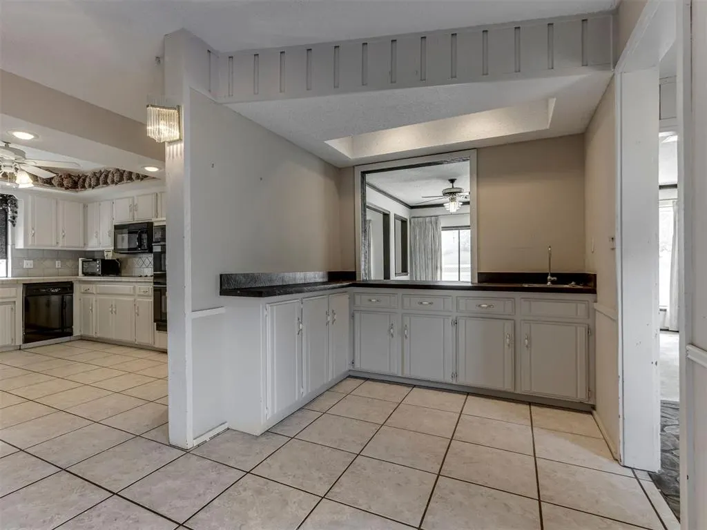 Photo 17 — 6606 NW 95th Street, Oklahoma City, OK 73162