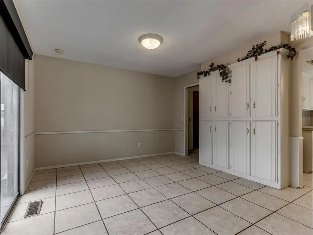 Photo 18 — 6606 NW 95th Street, Oklahoma City, OK 73162