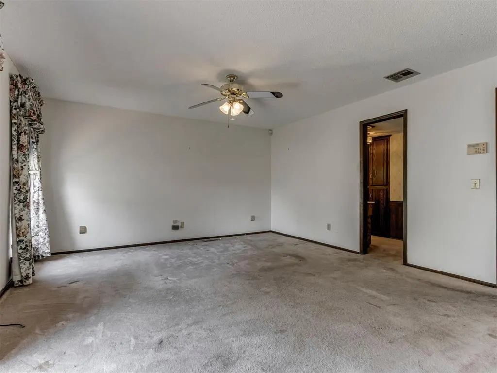 Photo 21 — 6606 NW 95th Street, Oklahoma City, OK 73162