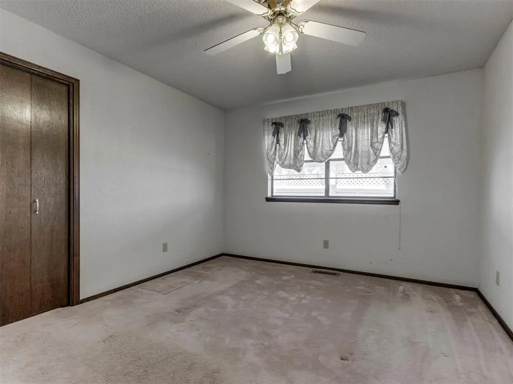 Photo 26 — 6606 NW 95th Street, Oklahoma City, OK 73162