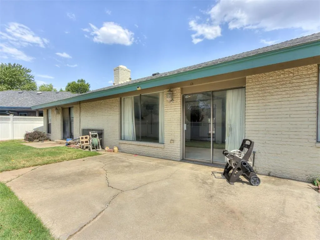 Photo 37 — 6606 NW 95th Street, Oklahoma City, OK 73162
