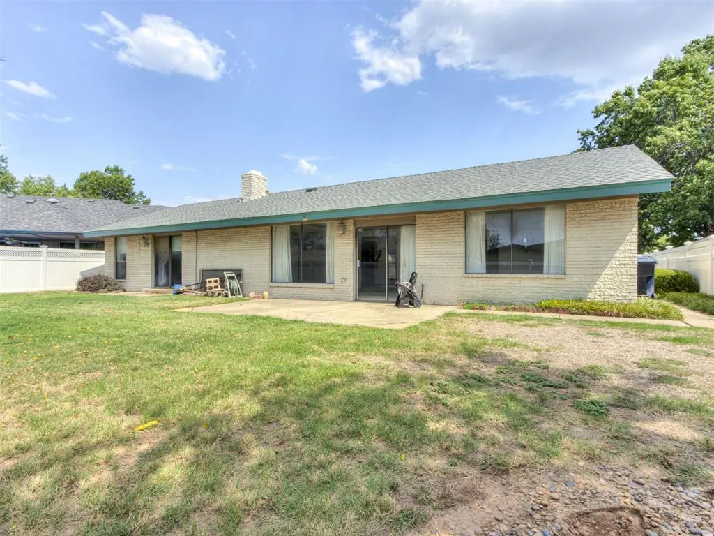 Photo 38 — 6606 NW 95th Street, Oklahoma City, OK 73162