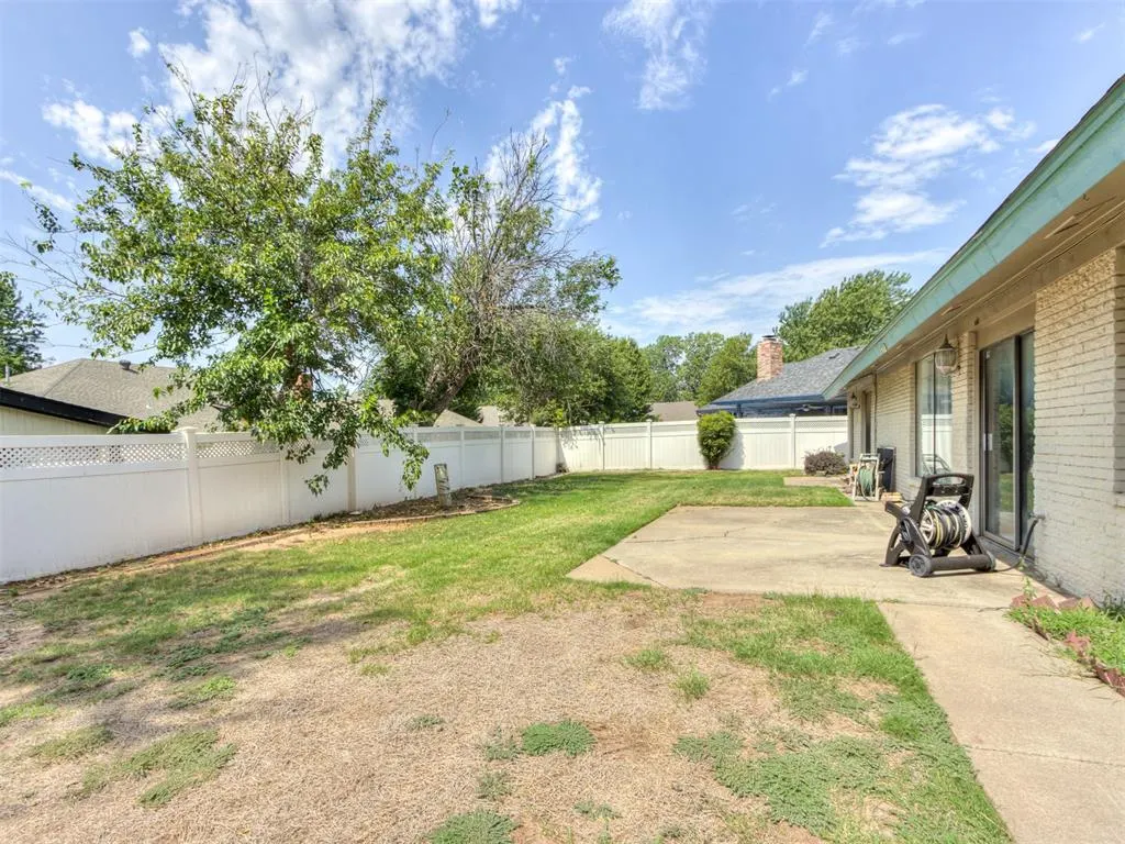 Photo 39 — 6606 NW 95th Street, Oklahoma City, OK 73162
