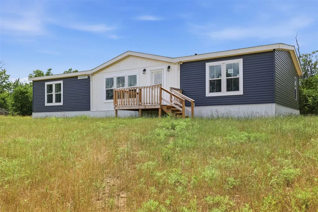 Front exterior — 245 NE Bluebird Drive, McAlester, OK 74501
