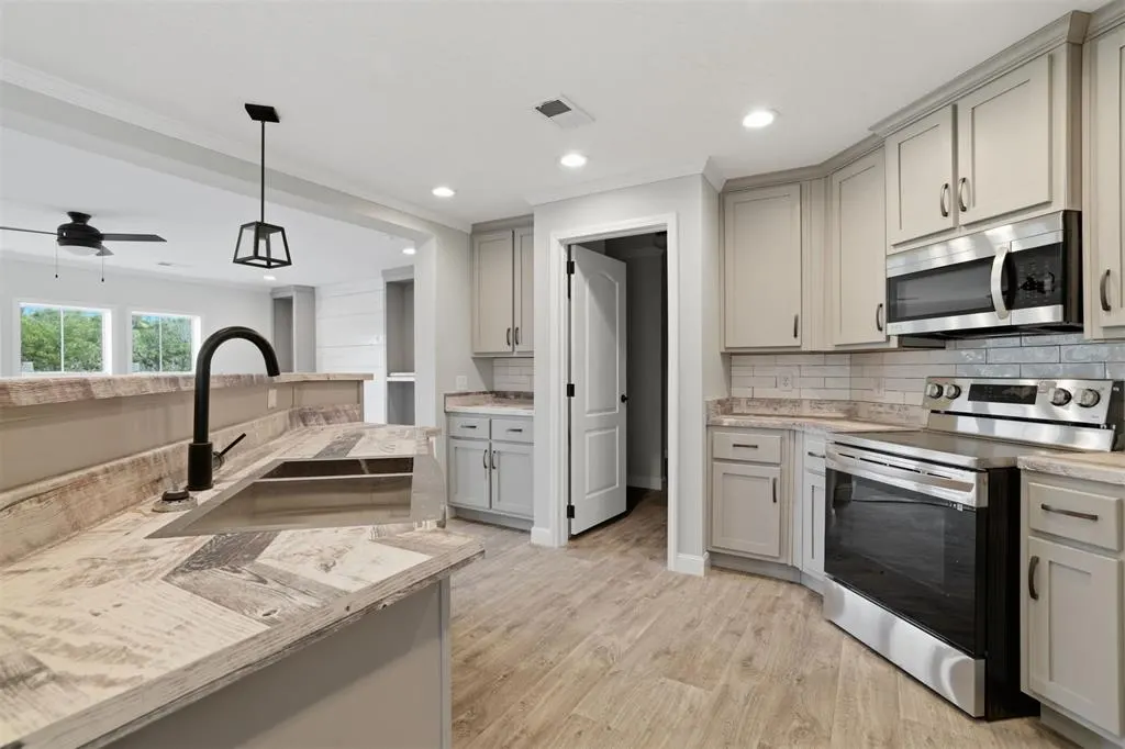 Photo 6 — 245 NE Bluebird Drive, McAlester, OK 74501