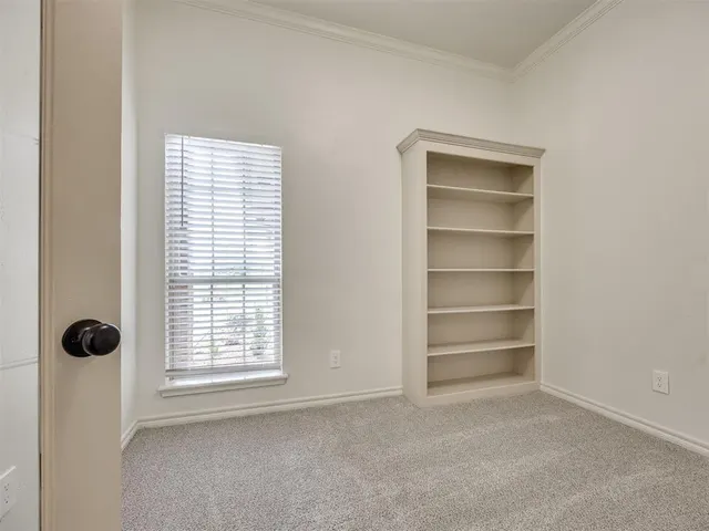 Photo 5 — 2901 Danielle Terrace, Moore, OK 73160