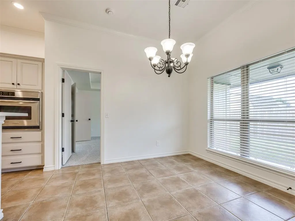 Photo 13 — 2901 Danielle Terrace, Moore, OK 73160