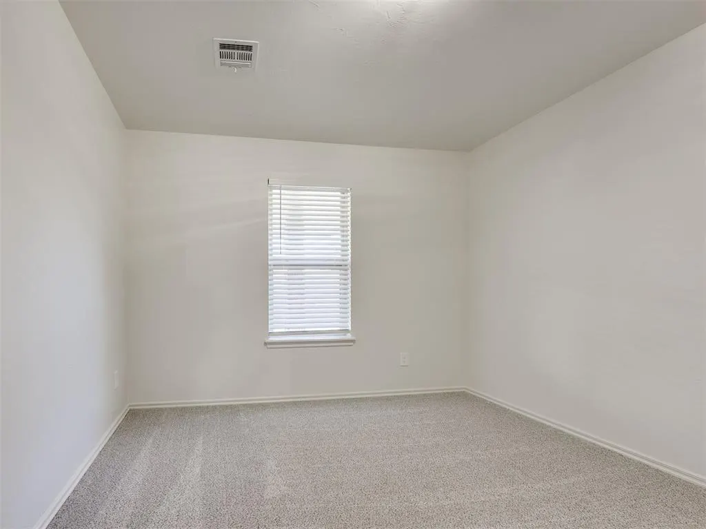 Photo 35 — 2901 Danielle Terrace, Moore, OK 73160