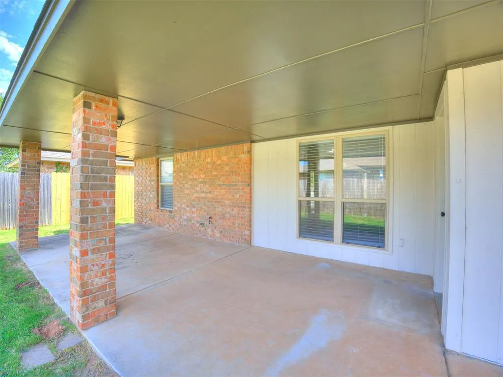 Photo 44 — 2901 Danielle Terrace, Moore, OK 73160