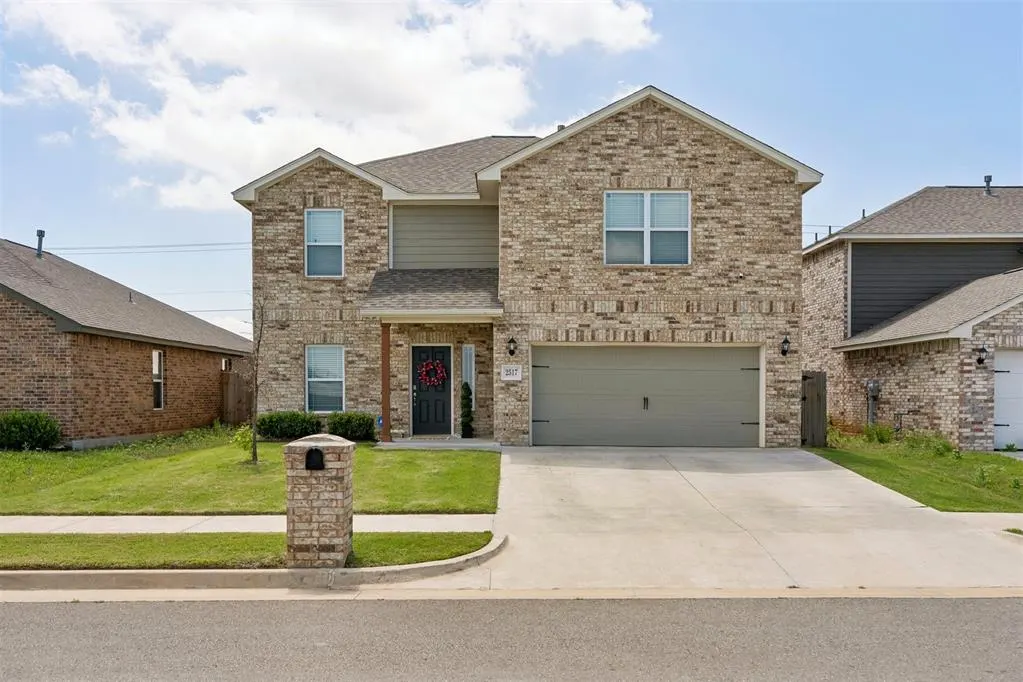 Front exterior — 2517 Scarlet Lane, El Reno, OK 73036