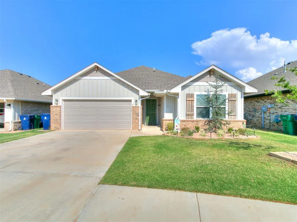 Front exterior — 9204 Anaum Lane, Yukon, OK 73099