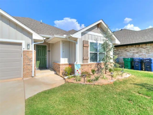 Photo 3 — 9204 Anaum Lane, Yukon, OK 73099