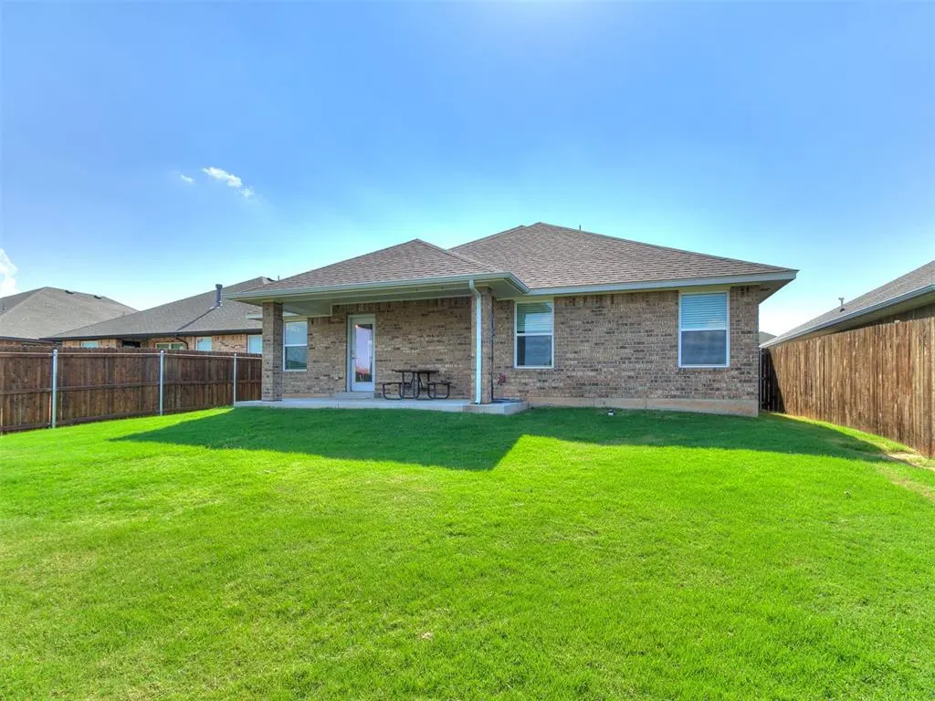 Photo 40 — 9204 Anaum Lane, Yukon, OK 73099