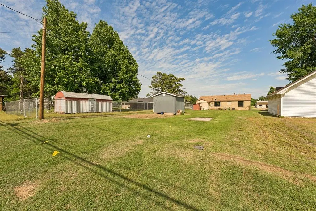 Photo 41 — 417 S Grand Street, Crescent, OK 73028