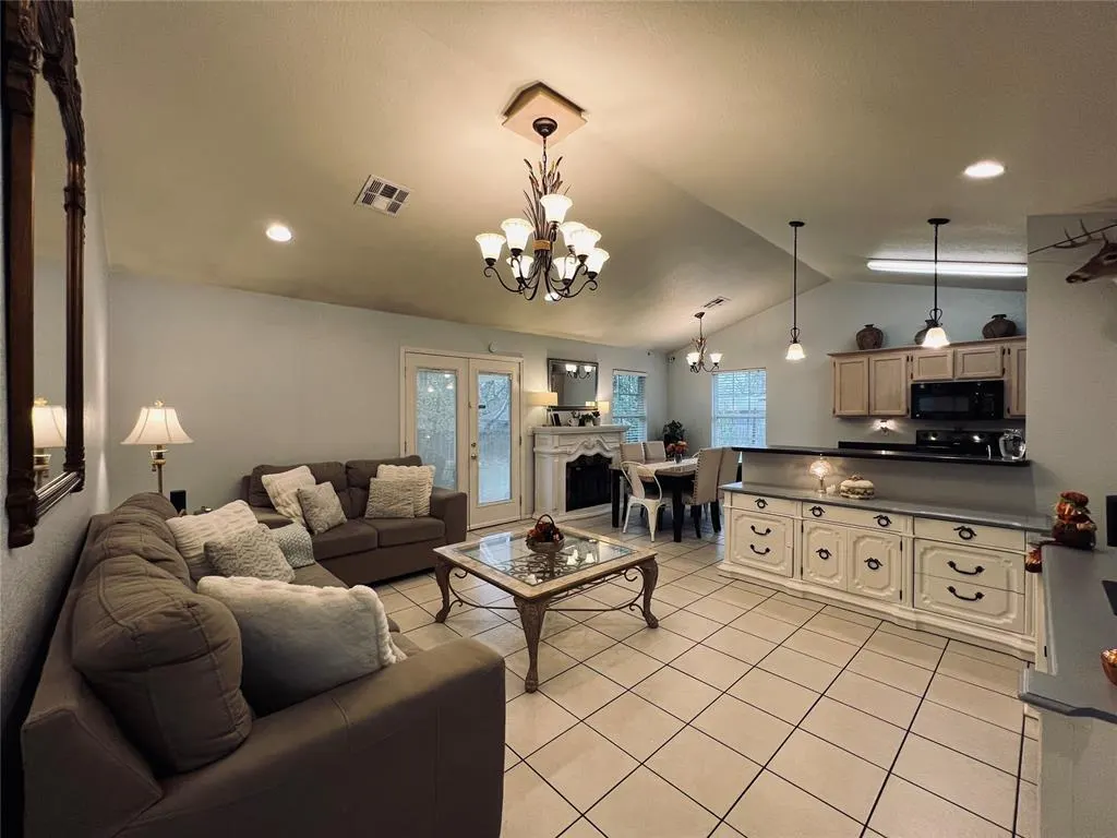 Photo 13 — 1602 Boren Boulevard, Seminole, OK 74868
