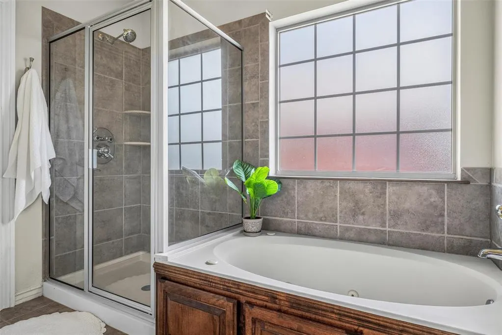 Photo 16 — 15305 Sugar Loaf Drive, Edmond, OK 73013