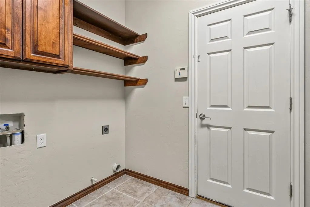 Photo 17 — 15305 Sugar Loaf Drive, Edmond, OK 73013