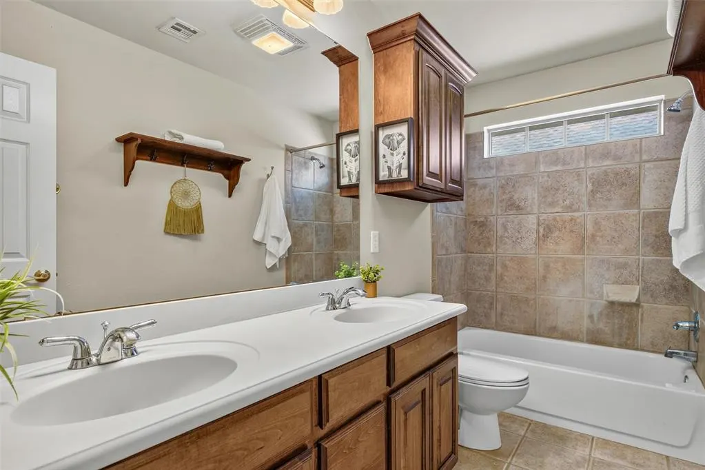Photo 21 — 15305 Sugar Loaf Drive, Edmond, OK 73013