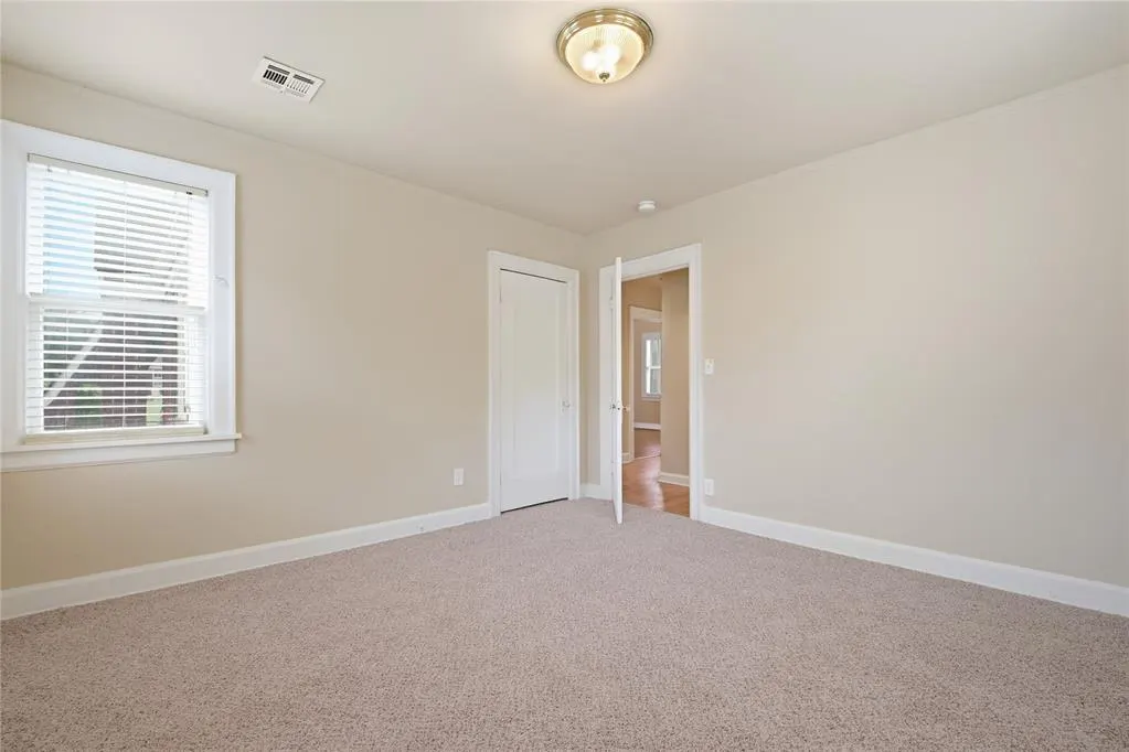 Photo 18 — 937 NE 20th Street, Oklahoma City, OK 73105
