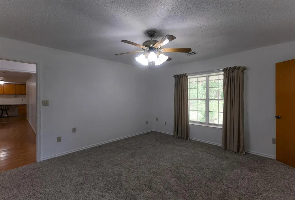 Photo 11 — 334169 E 1010 Road, Harrah, OK 73045
