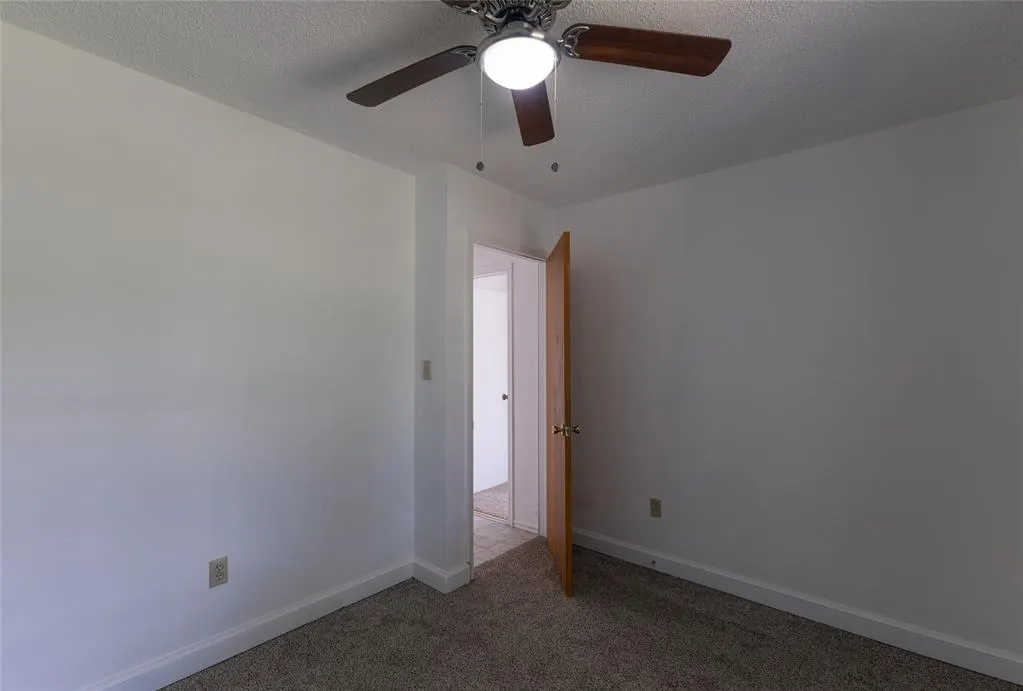 Photo 18 — 334169 E 1010 Road, Harrah, OK 73045