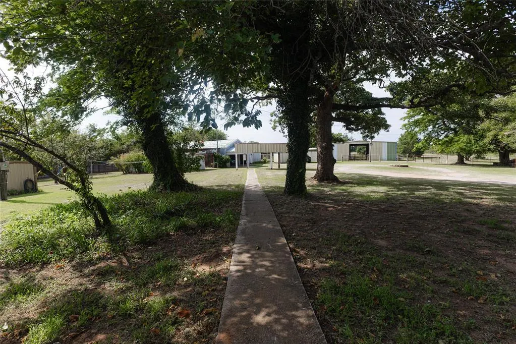 Photo 36 — 334169 E 1010 Road, Harrah, OK 73045