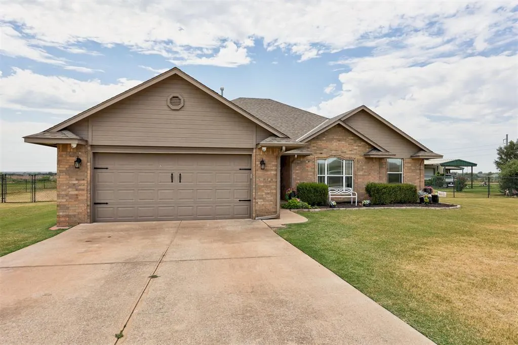 Photo 3 — 3470 NE Chuck Wagon Road, Piedmont, OK 73078