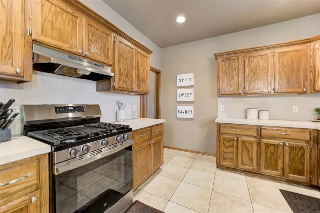 Photo 12 — 3470 NE Chuck Wagon Road, Piedmont, OK 73078