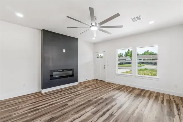Photo 6 — 321 NW 91st Street, Oklahoma City, OK 73114