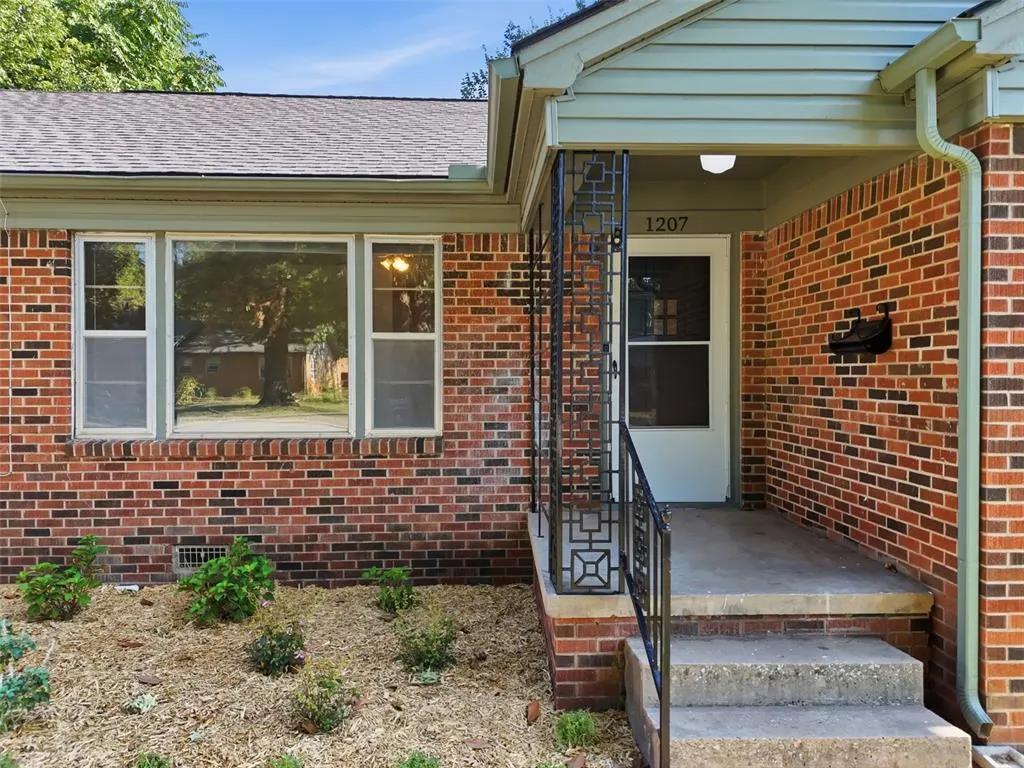 Photo 4 — 1207 Huntington Way, Norman, OK 73069